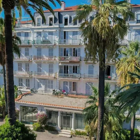 Palais T2 300m De La Parking En Lejlighed